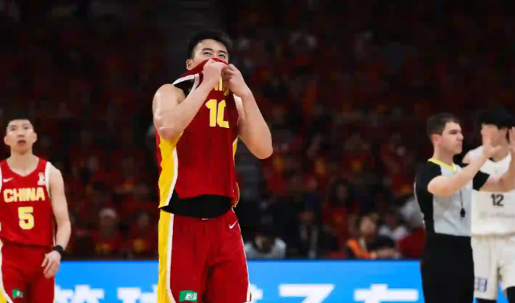 73-92！中国队不敌日本！出线只剩一种可能北京时间7月3日晚，男篮世界杯预