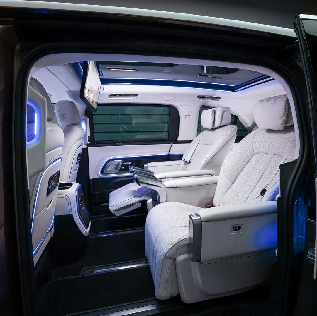 奔驰全新纯电MPVVLE全球首发，未来确定福建奔驰国产，纯电原生平台不是油改电