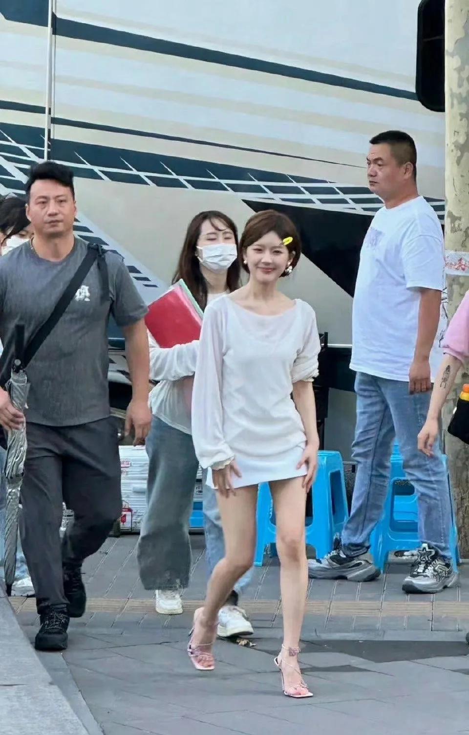 我们是不是低估赵露思了？