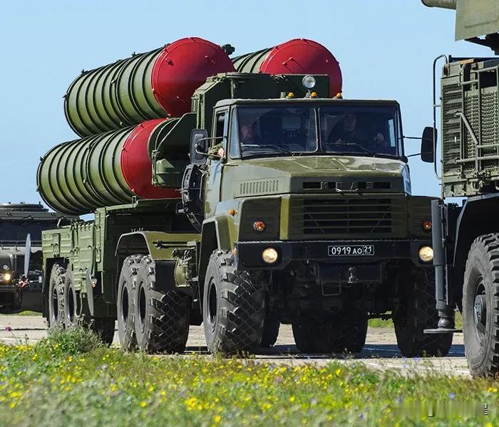 俄罗斯专家这份报告，看得人背脊发凉。委内瑞拉那一夜，根本不是仗打输了，是人家