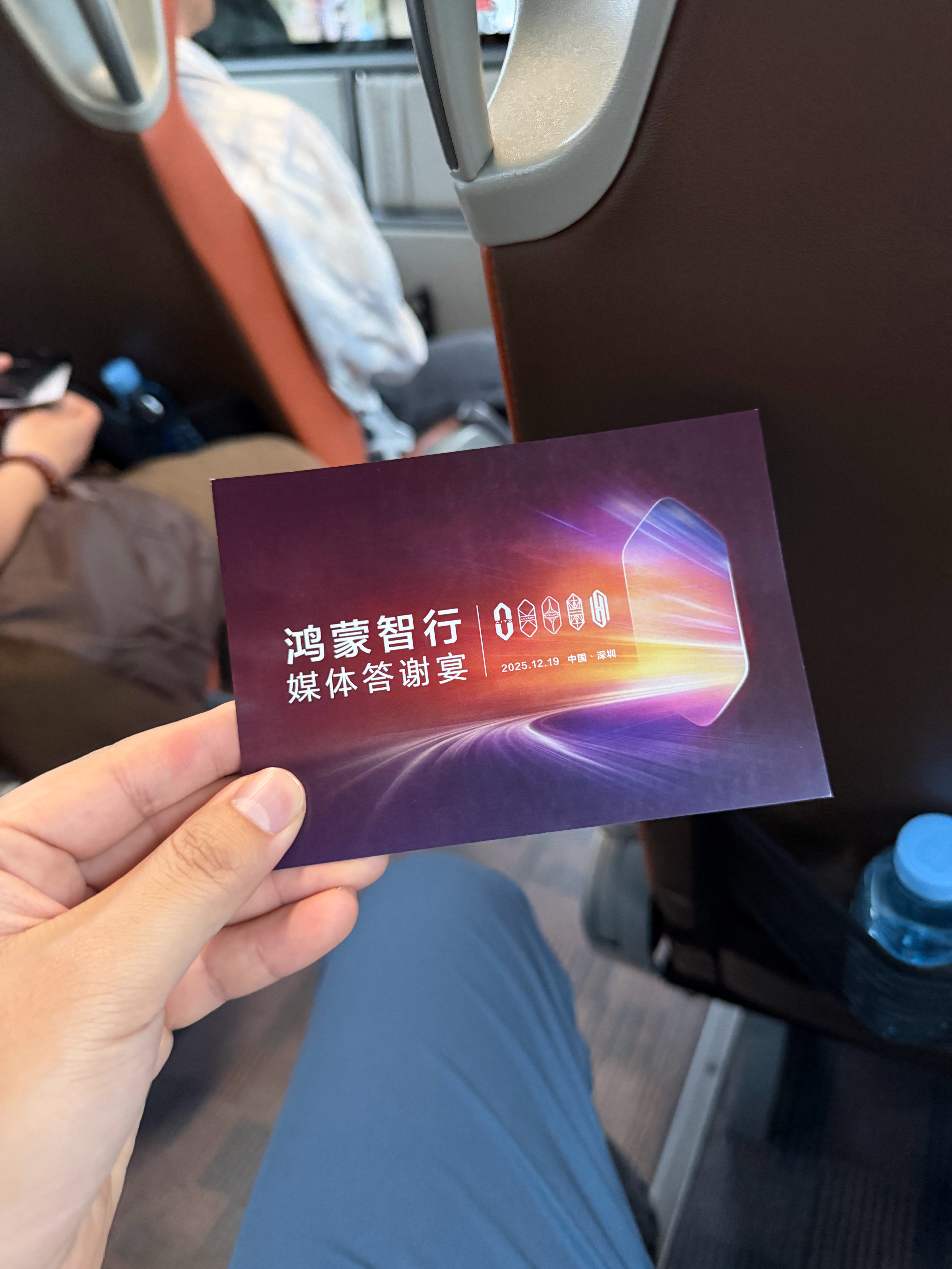 一堆人找我凑尊界，凑齐五界参与活动可我真的还没买尊界S800，但是我真的要忍不住