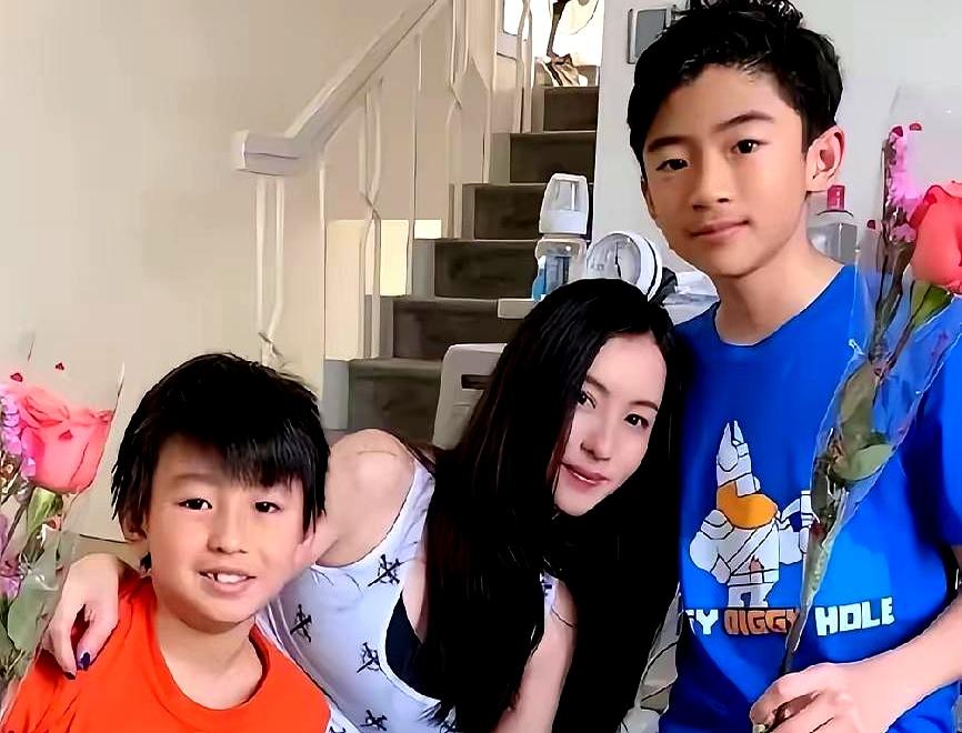 亲儿子亲闺女只拿10%，前儿媳倒是一口吞下90%的家产？谢贤这波网传的“分家”