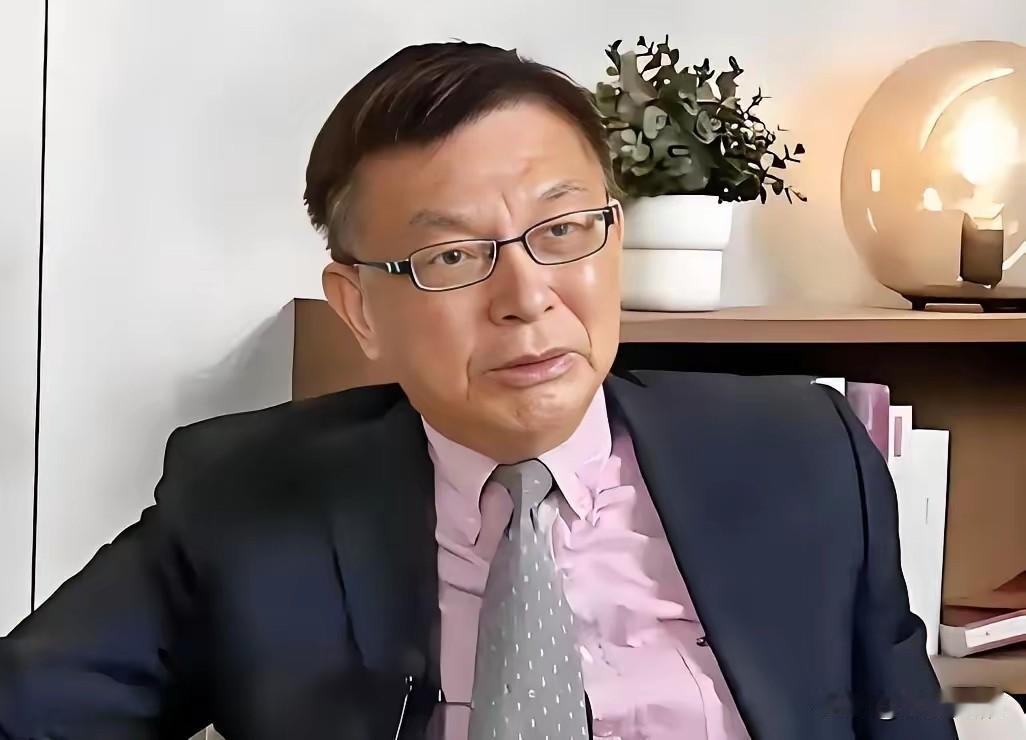 台湾名嘴苑举正教授说：一定要挫挫日本人的“锐气”了，我在学校碰到许多日本交换生，