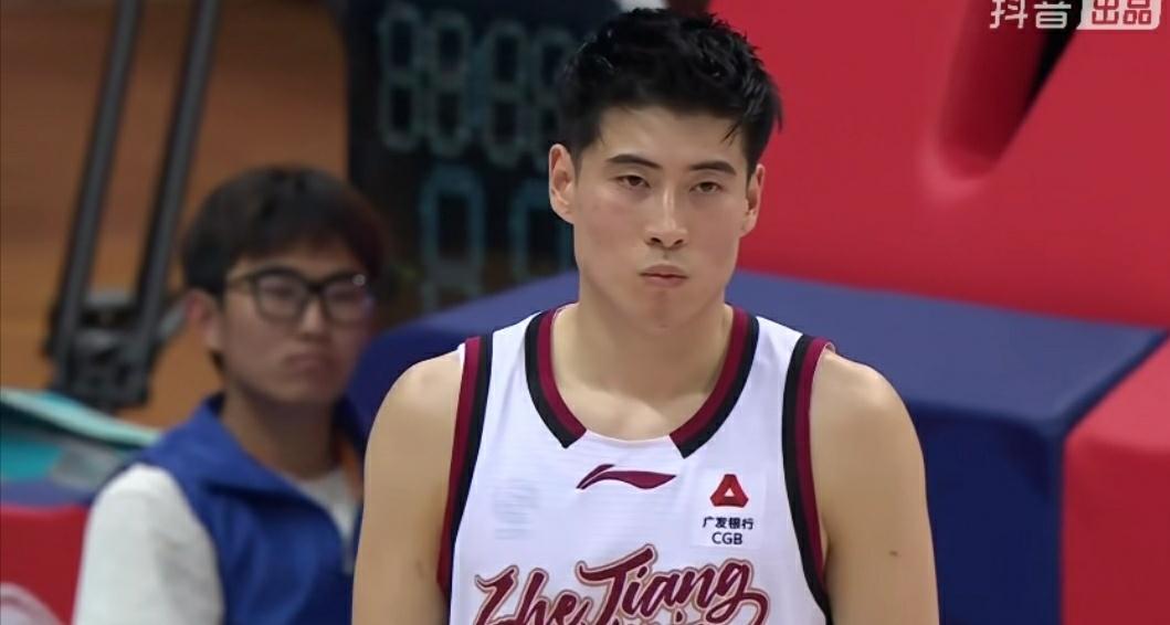 剧本太离谱：程帅澎疯狂19罚18中，浙江稠州客场加时赛击败青岛崂山……关键时