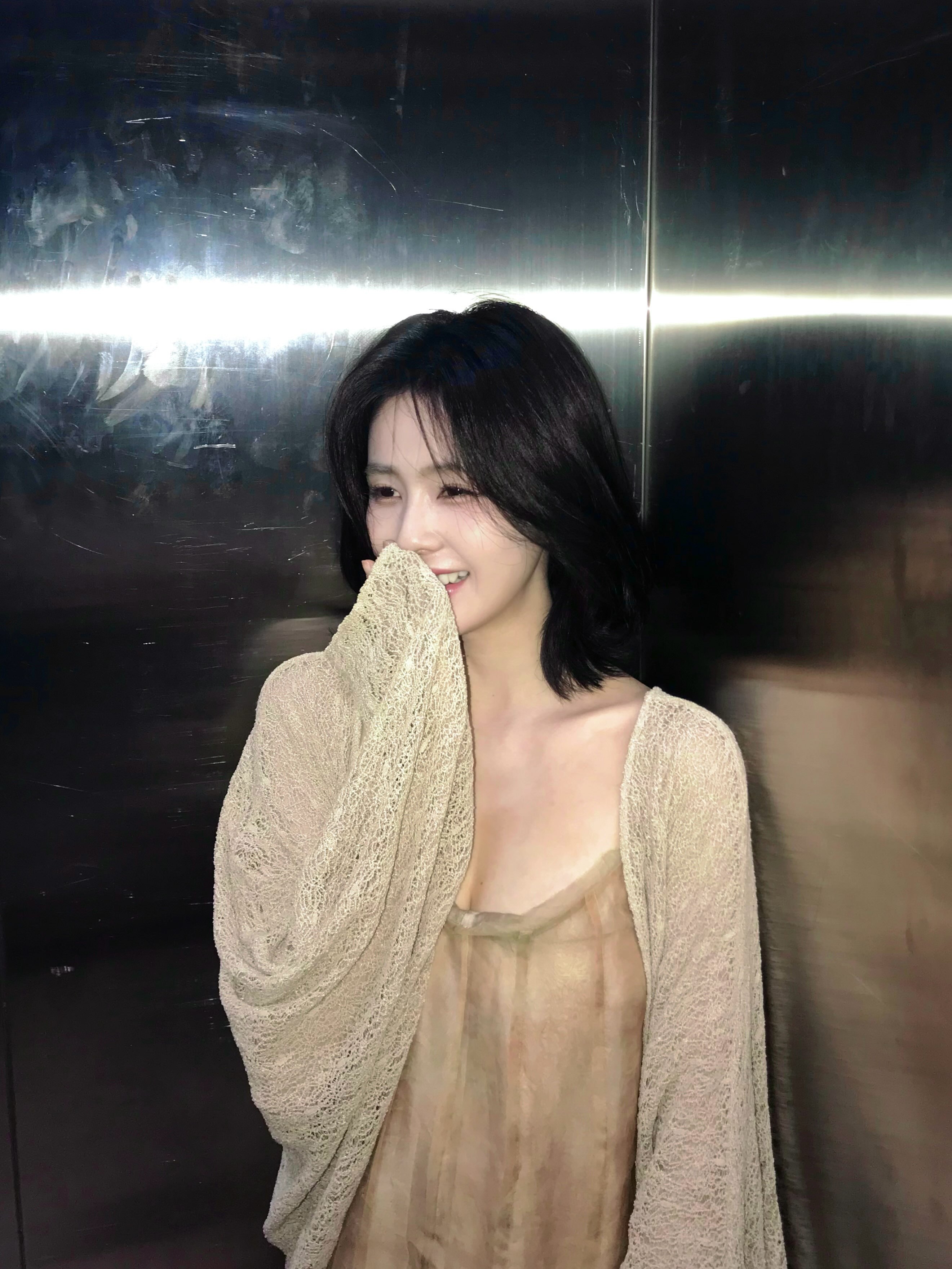 白鹿ins更新​​​