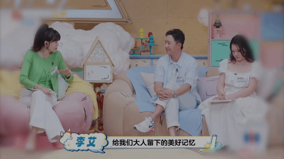 谢依霖问韩庚刚生完就脱吗爸爸当家笑到停不下来！韩庚分享和宝宝肌肤接触的育儿方法，