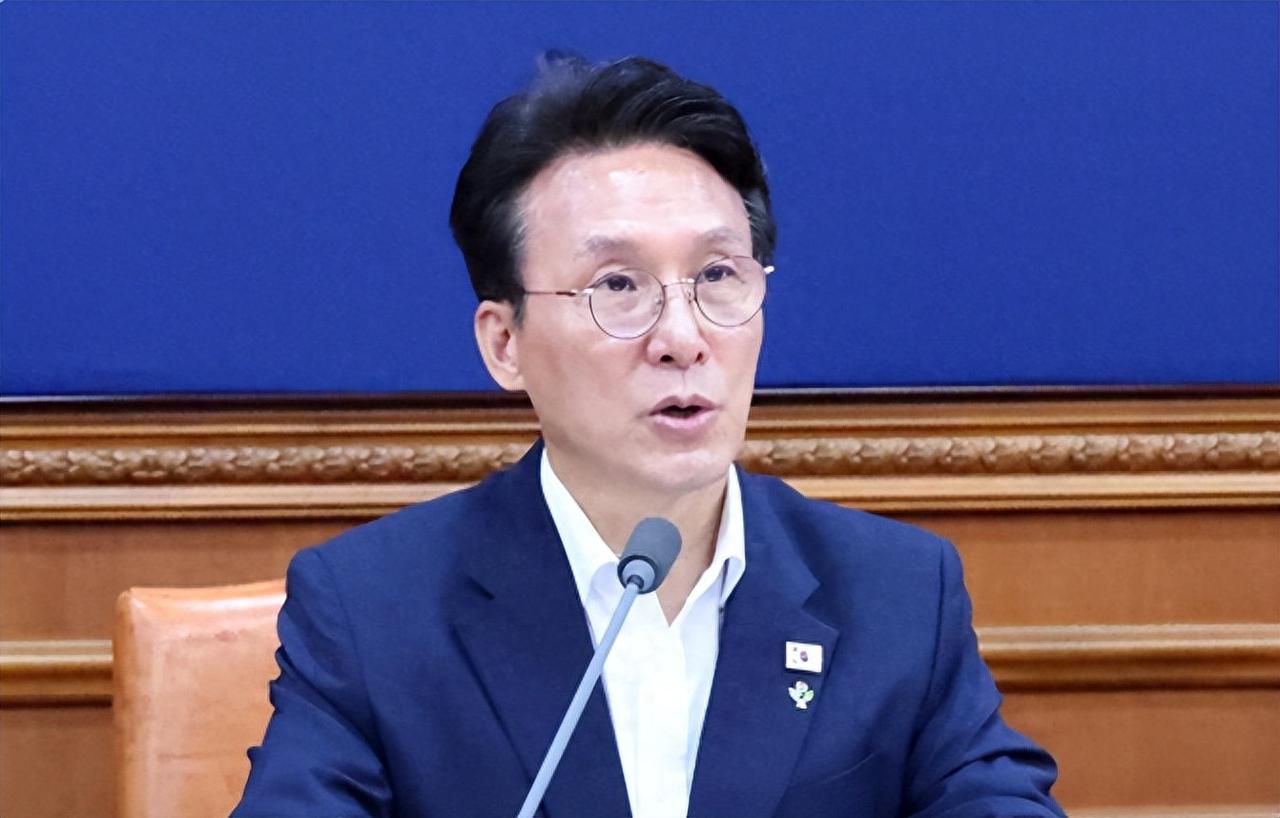 中韩合作热度刚拉满，惊天反转直接上演！韩国总理在华友好谈合作、访母校，离开中国当