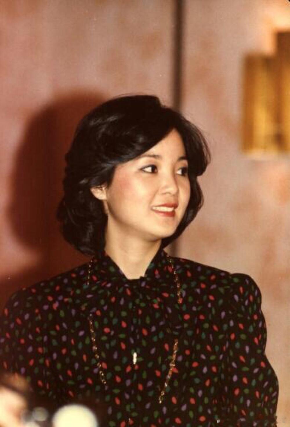 一组难得一见的邓丽君老照片73年前，1953年1月29日邓丽君出生于台湾省云林县