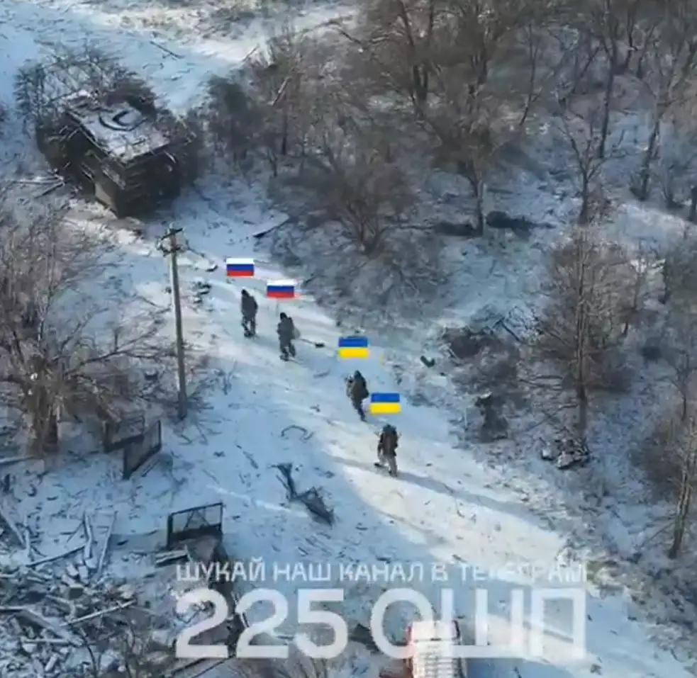 俄乌战争出现了戏剧的一幕，俄罗斯替乌克兰宣传战果？近日，乌