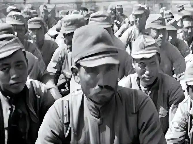 日本清晰信号：可以完成中国人的梦想了。个人认为：可以向先烈先辈们说，时机已经清