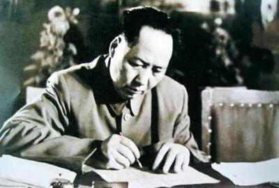 建国之后，毛主席为什么不接住美国抛出的橄榄枝而选择与美国对立？一九四九年秋天