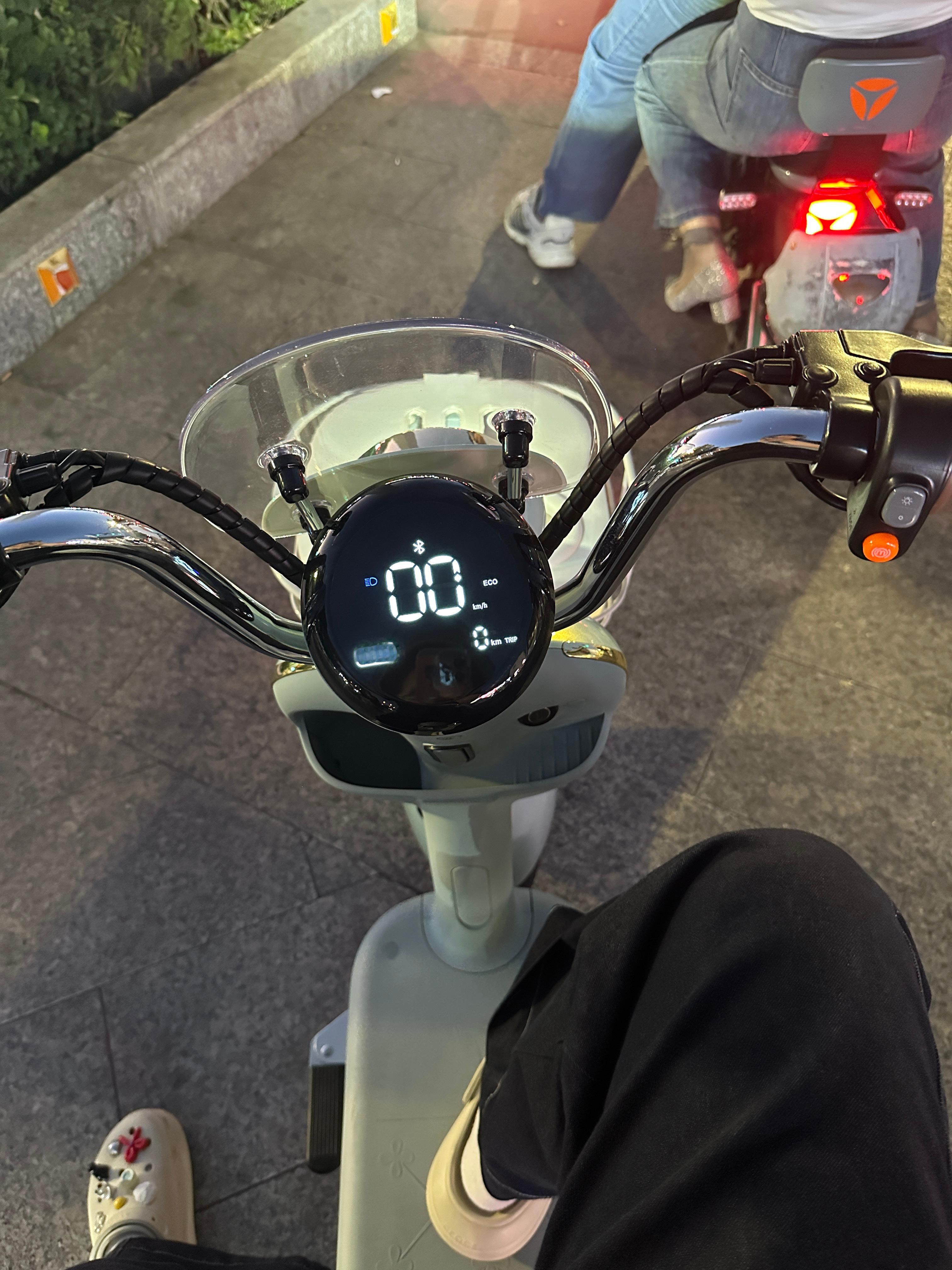 和朋友住得近好惬意呀​​​