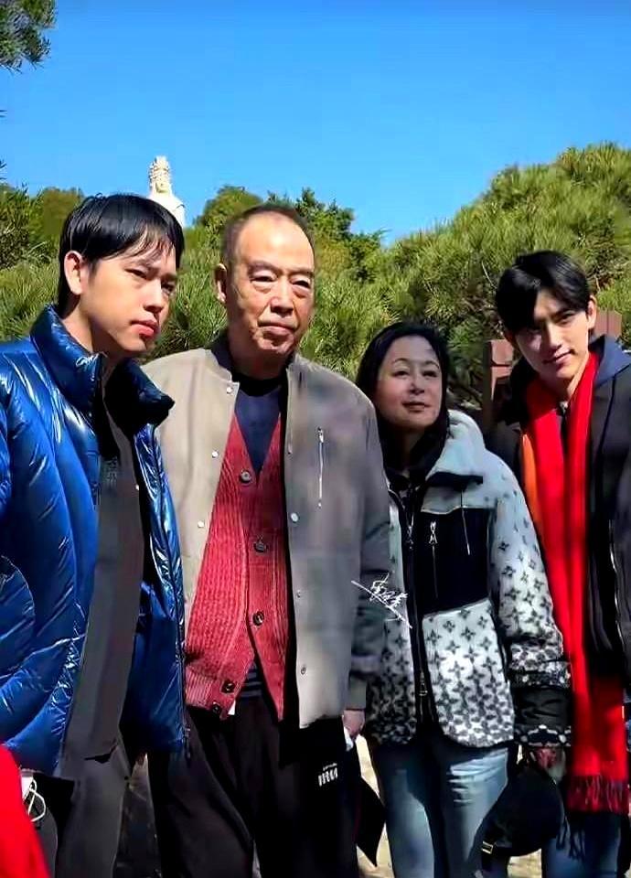 那个曾拍出《霸王别姬》、半辈子都在追逐宏大叙事的陈凯歌，74岁时，终于在三亚的一