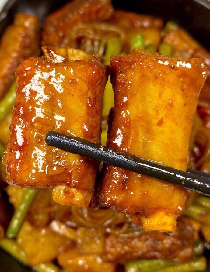 排骨豆角炖粉条😋巨巨巨好吃～