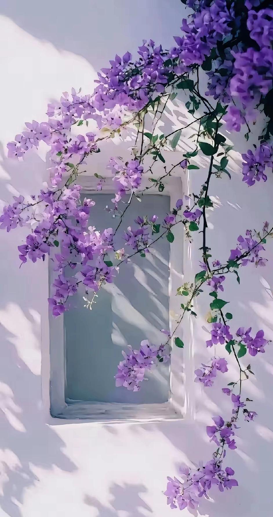 一位社会观察人员说:“很多单位其实早已经烂透了，他们就是在玩人。真不是夸