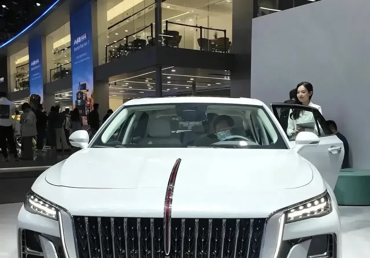 听我一句劝，2025年买车这样选！50万：问界M940万：理想L9