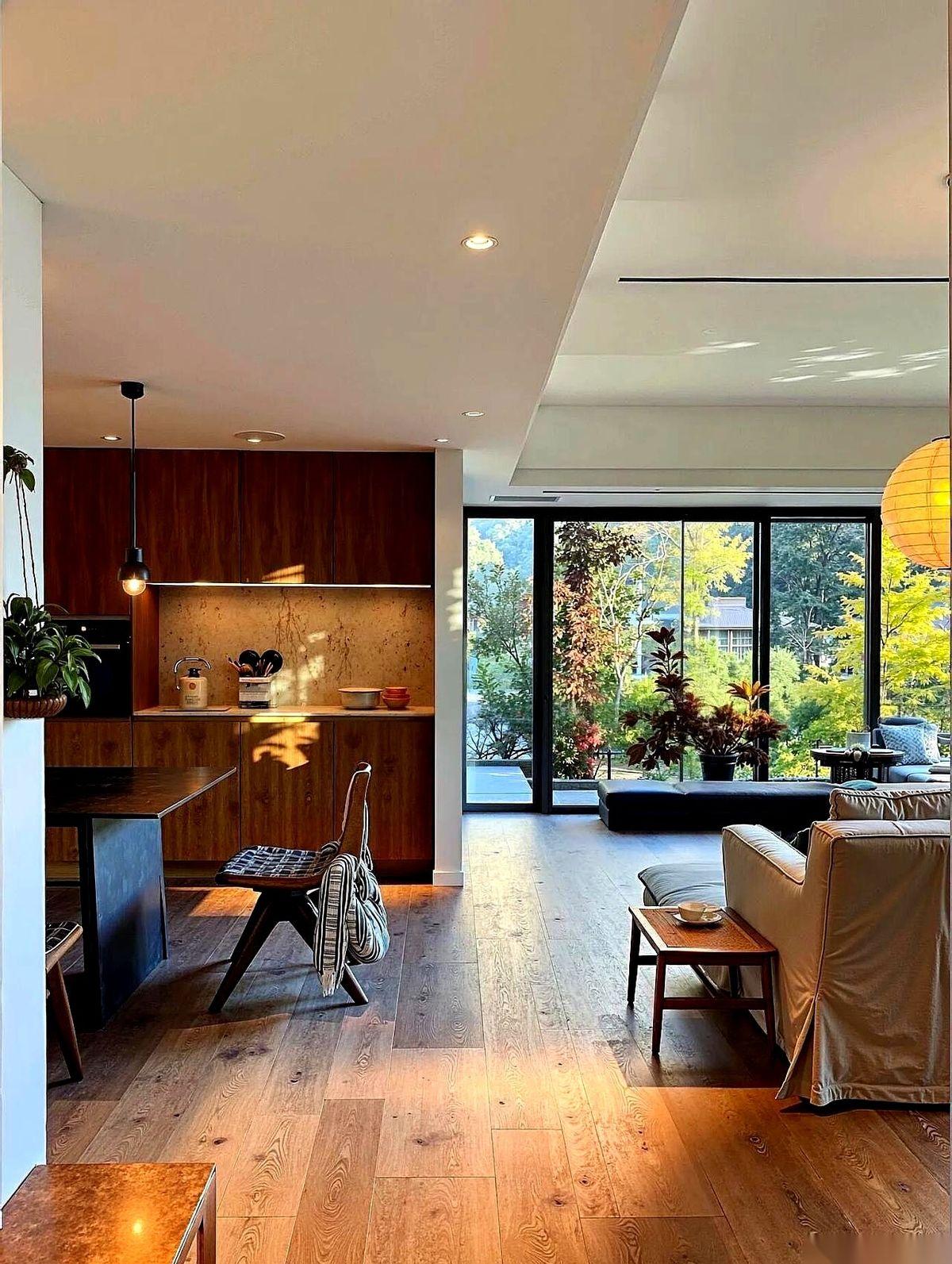 装修的时候，八百个人在我耳边叨叨。这个意式，那个中古，这个当下最火，那个小红书