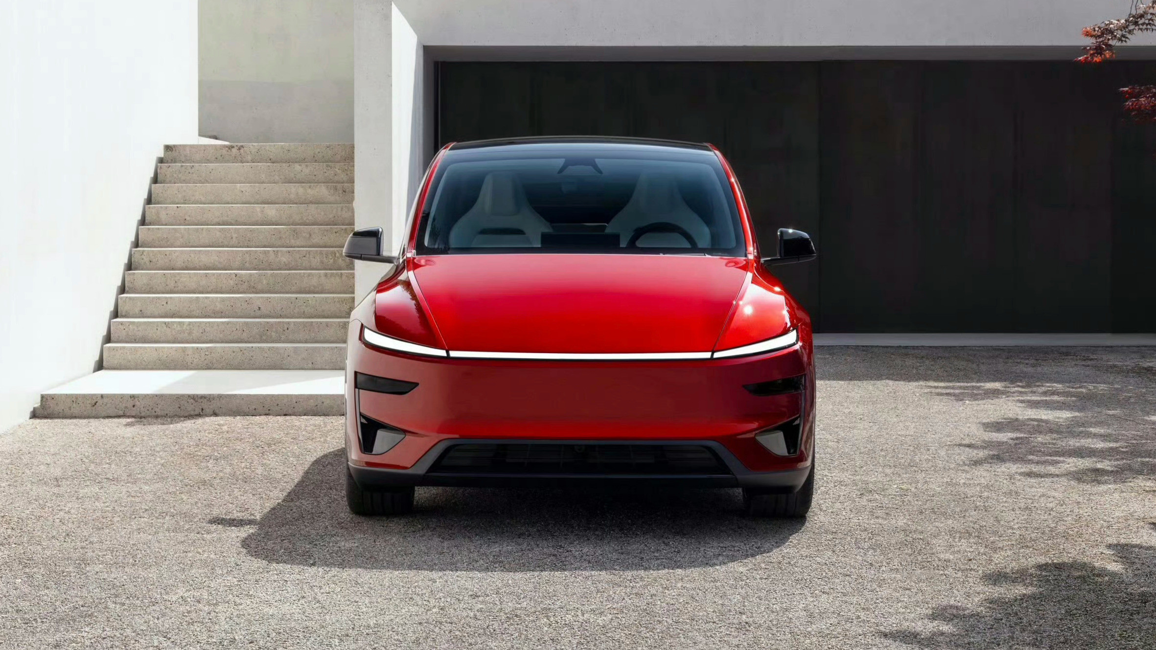 SU7能和Model3打的有来有回，但在ModelY面前，我们认为强无敌的