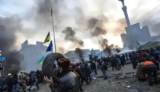 一旦战争爆发，什么东西最值钱？看看“俄乌战场”就知道了。最值钱的，往往不是“贵