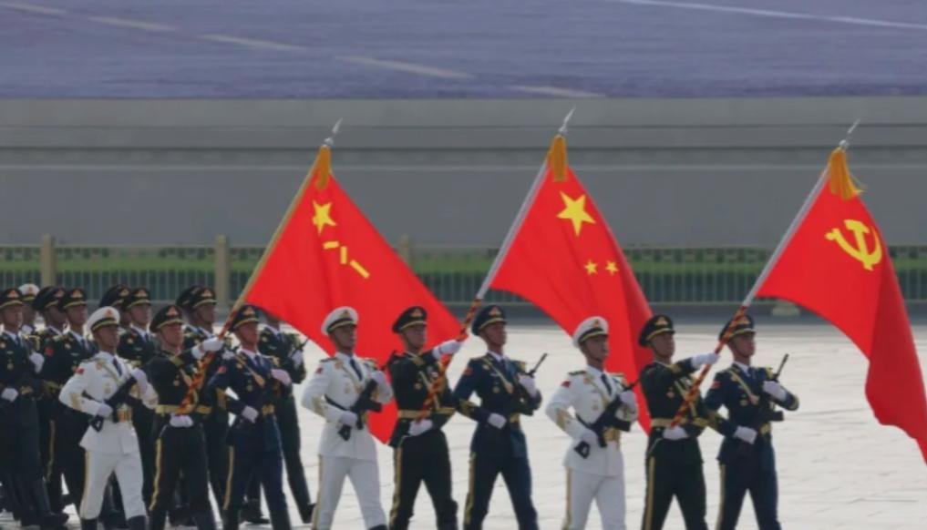 解放军内部还有动作！在这个节骨眼拿下何卫东，苗华等人之后，军队内部又有大动作，不