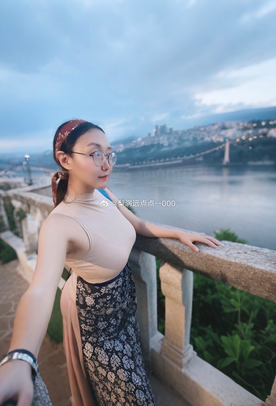 今天就一张泡泡四叶草​​​