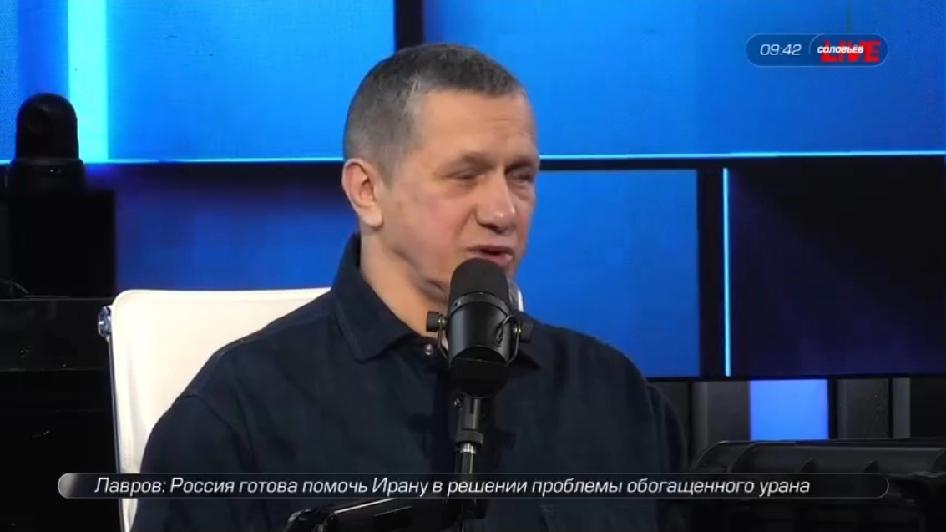 俄副总理特鲁特涅夫宣布，在卡拉什尼科夫基础上改进的AK-12+步枪已研制完成。此