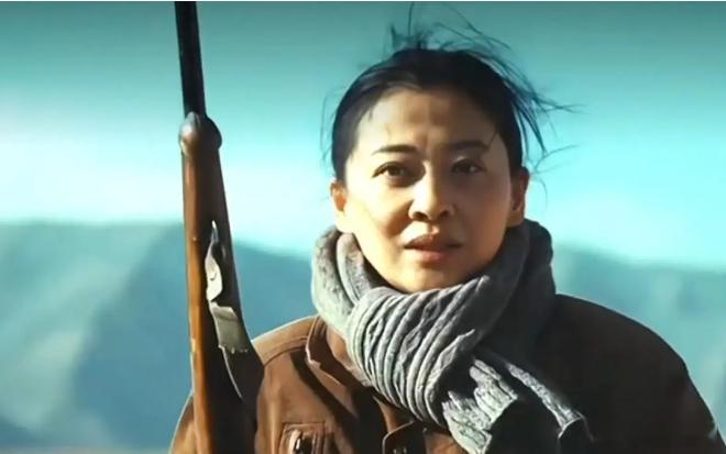 很巧，最近梅婷又有两部剧开播，还都登录央视。一边是古装大剧《太平年》在央视综合频