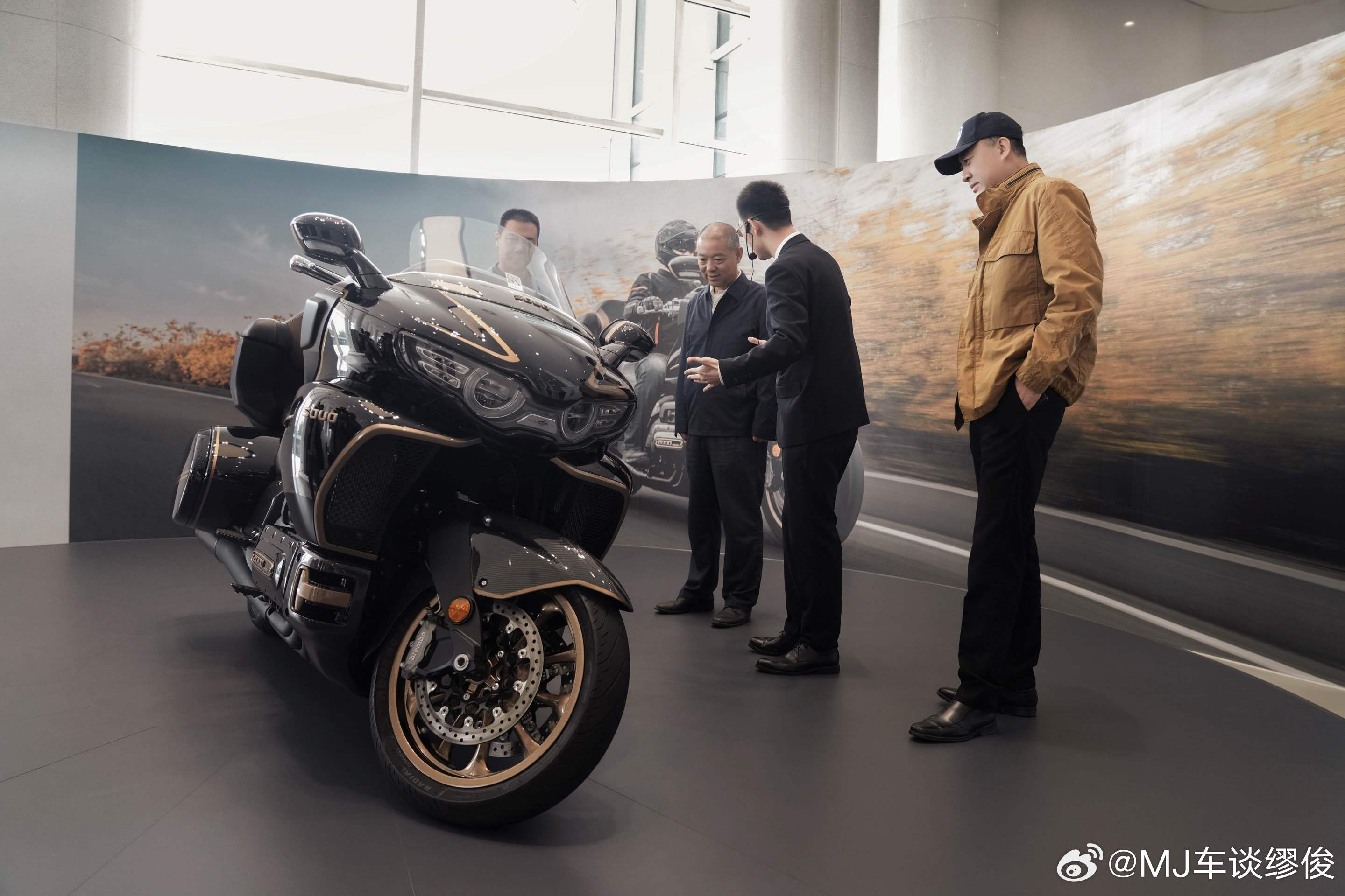 10月11日，“长城汽车·中国极地研究中心中国南北极考察合作签约仪式”举行。双