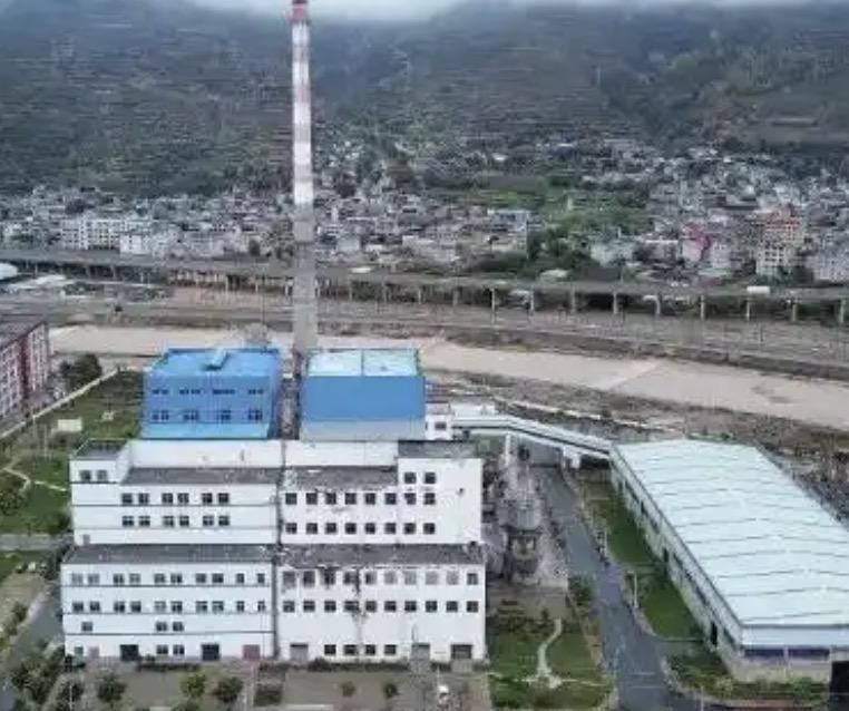 在落后的地方投资需要特别谨慎，这句话真的不是空穴来风。这不某地污水处理厂被强制接