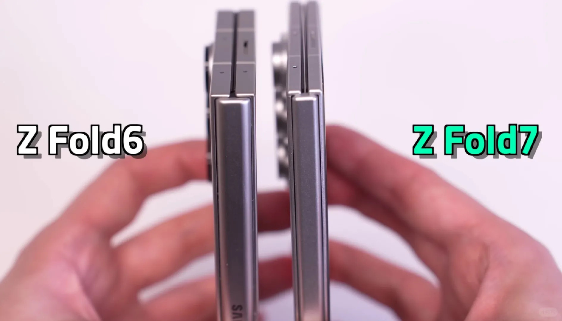 三星ZFold7对比上代ZFold6，更大、更轻、更薄、更窄边框，但是...