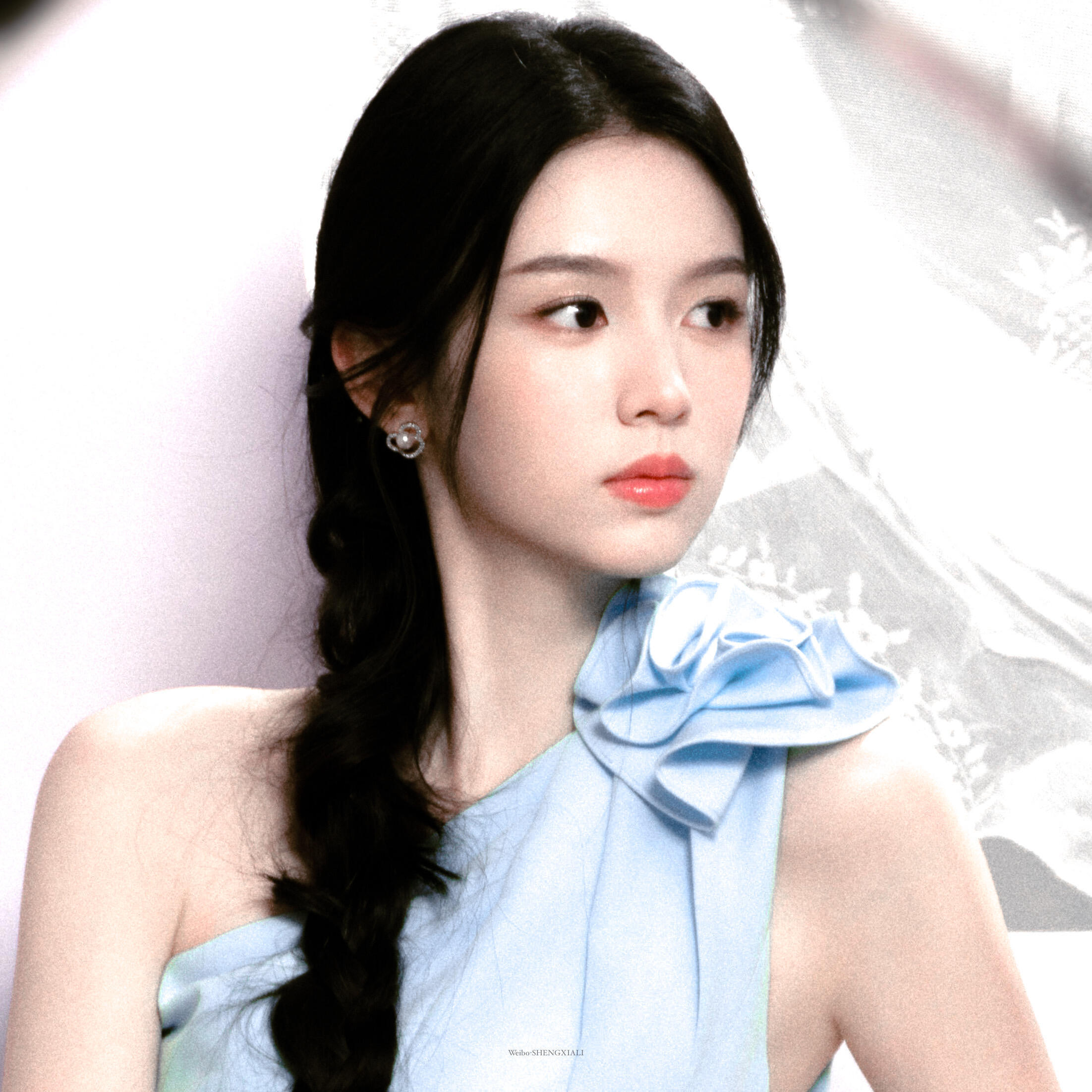𝙬𝙖𝙡𝙡𝙥𝙖𝙥𝙚𝙧周也🥥｜周也｜女生壁纸｜周也壁纸｜