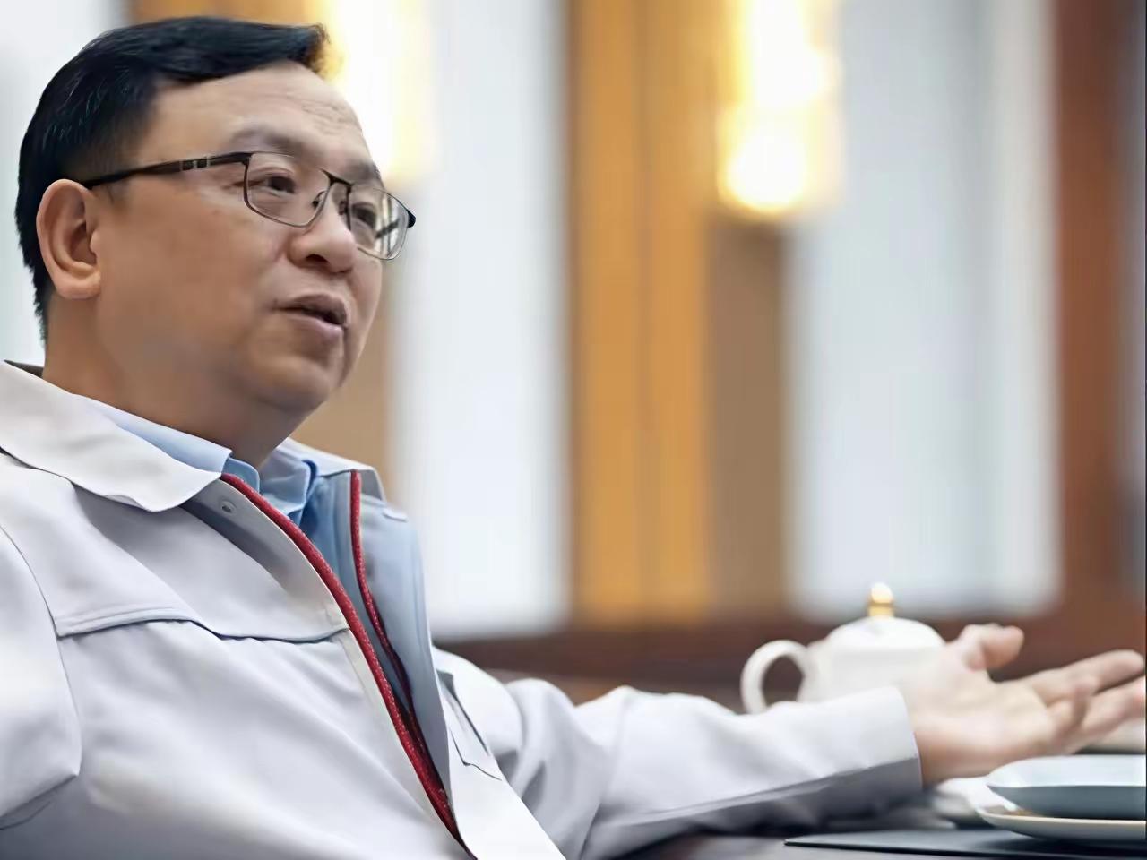 王传福6年前说要让“自燃”两个字从字典里消失。当时不少人笑他吹牛。今年数据出