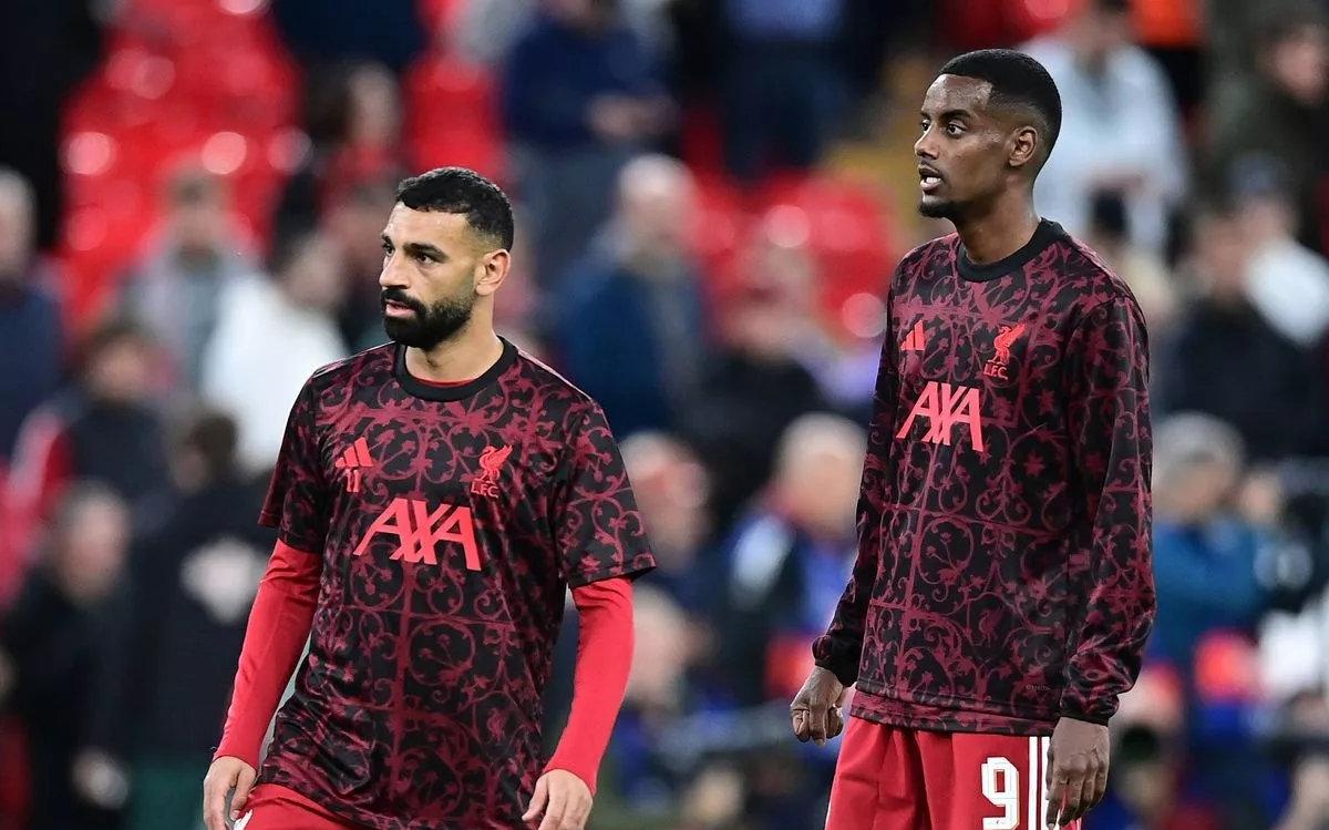 欧洲转会新闻发布会！★首发保住了！因伊萨克重伤，利物浦现在已不可能冬窗放萨拉