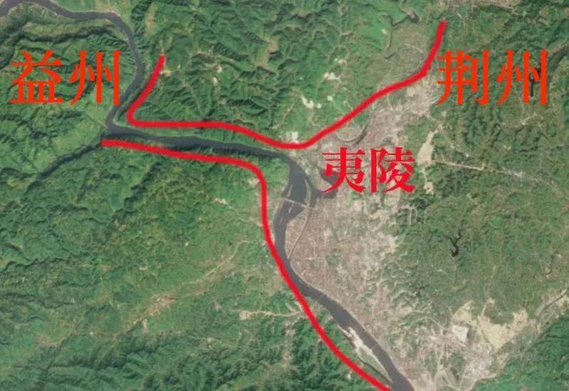 夷陵之战，刘备的目的是诈曹丕下场，所以声势要多大给多大，营造出一股铺天盖地的感觉