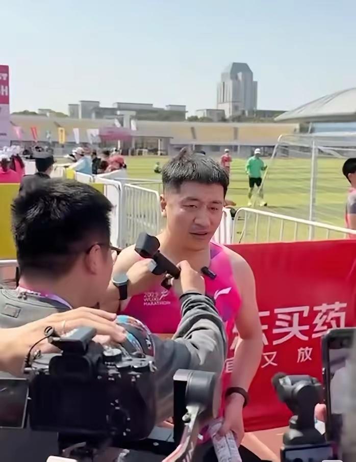 感叹人生无常…..今年锡马拒绝他了，体检不合格3月22日，网上有这消息。这其实已