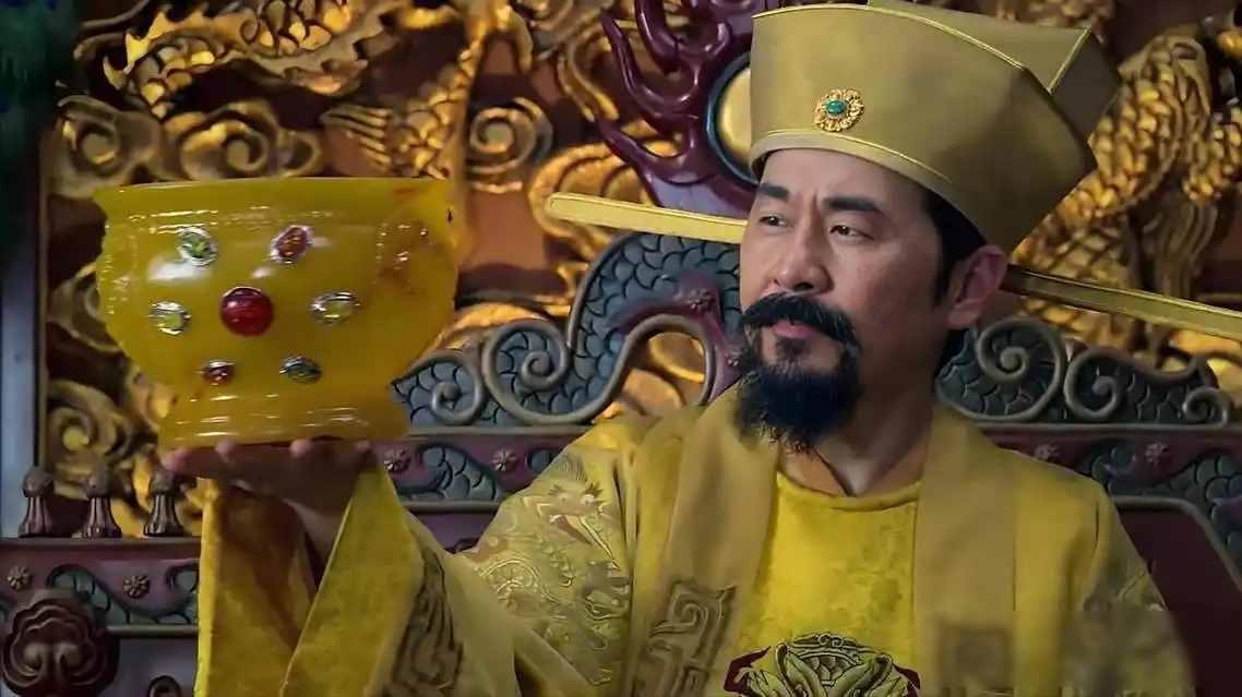 赵光义真的杀死了亲哥赵匡胤？72年后，一个官员讲了一种说法976年冬天夜里，北