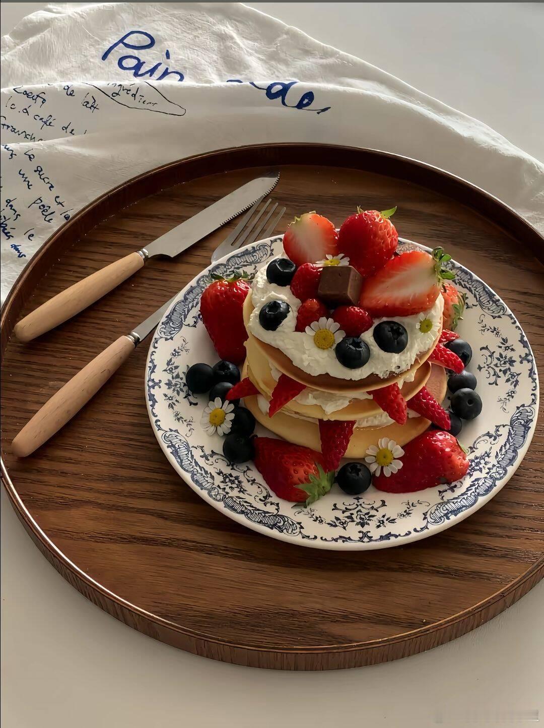 周末吃点小甜点吧🧁