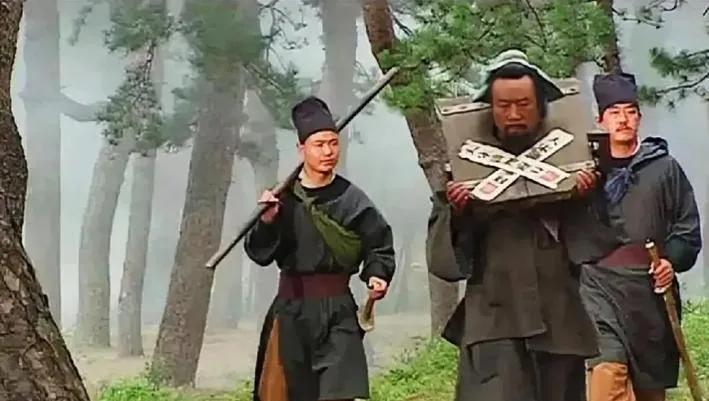 古人走路有多猛？看看《水浒》里的“暴走达人”现在人出门靠车，走几步路就喊累，可