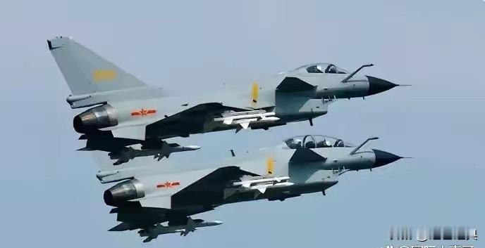 中国军方通告全球！10月26日，中国军方通告全球：东部战区空军多支编队赴台岛