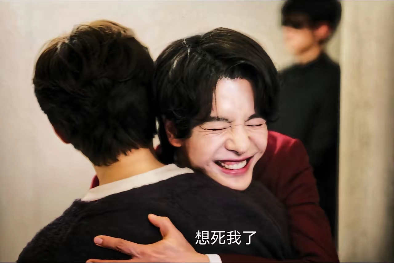 徐海乔容貌变化太很明显，都快认不出来了。