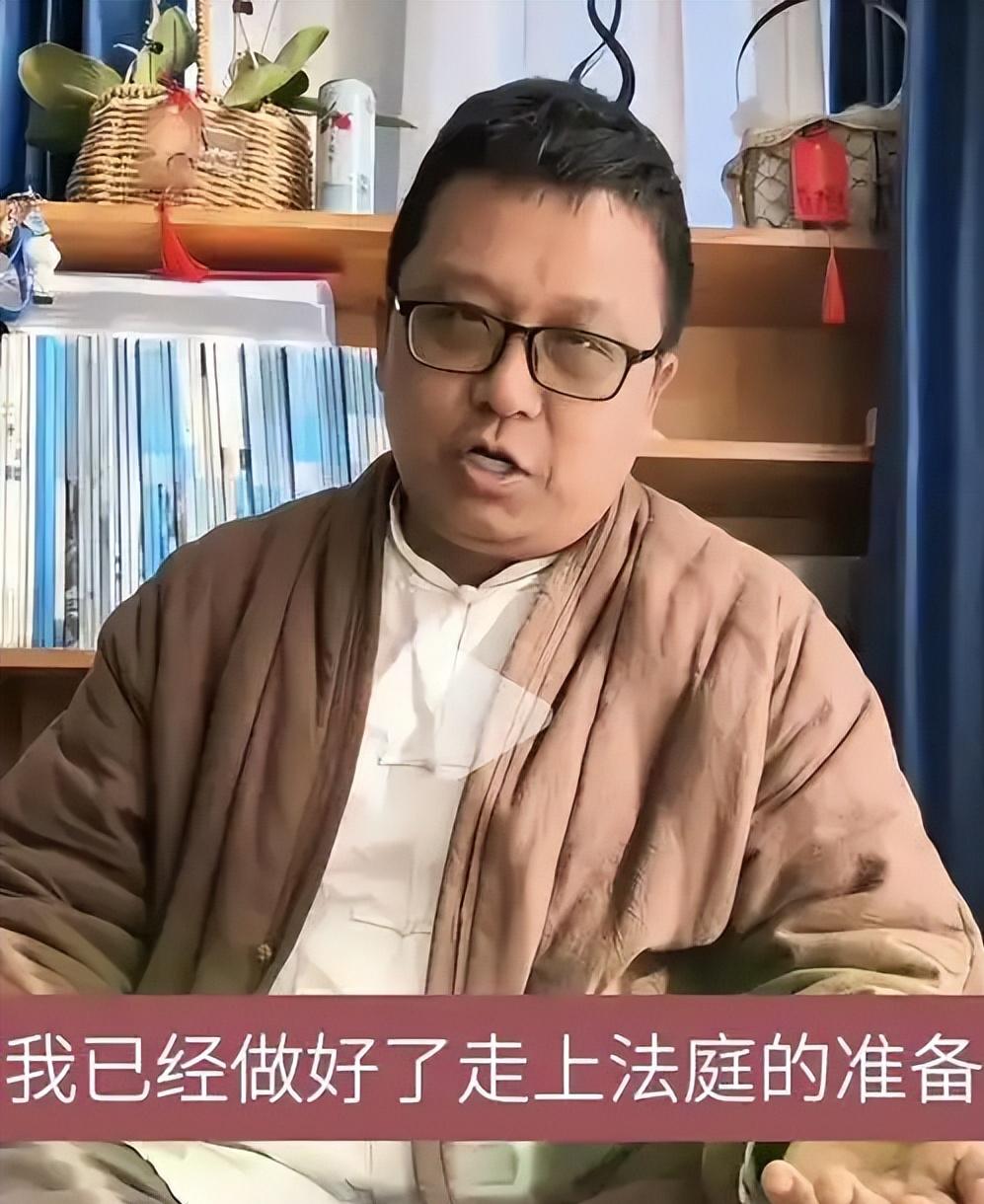 西安文旅这回真该查查了！连自家百万粉丝导游小黑都不忍了，直播怒喷本地黄牛“四化”