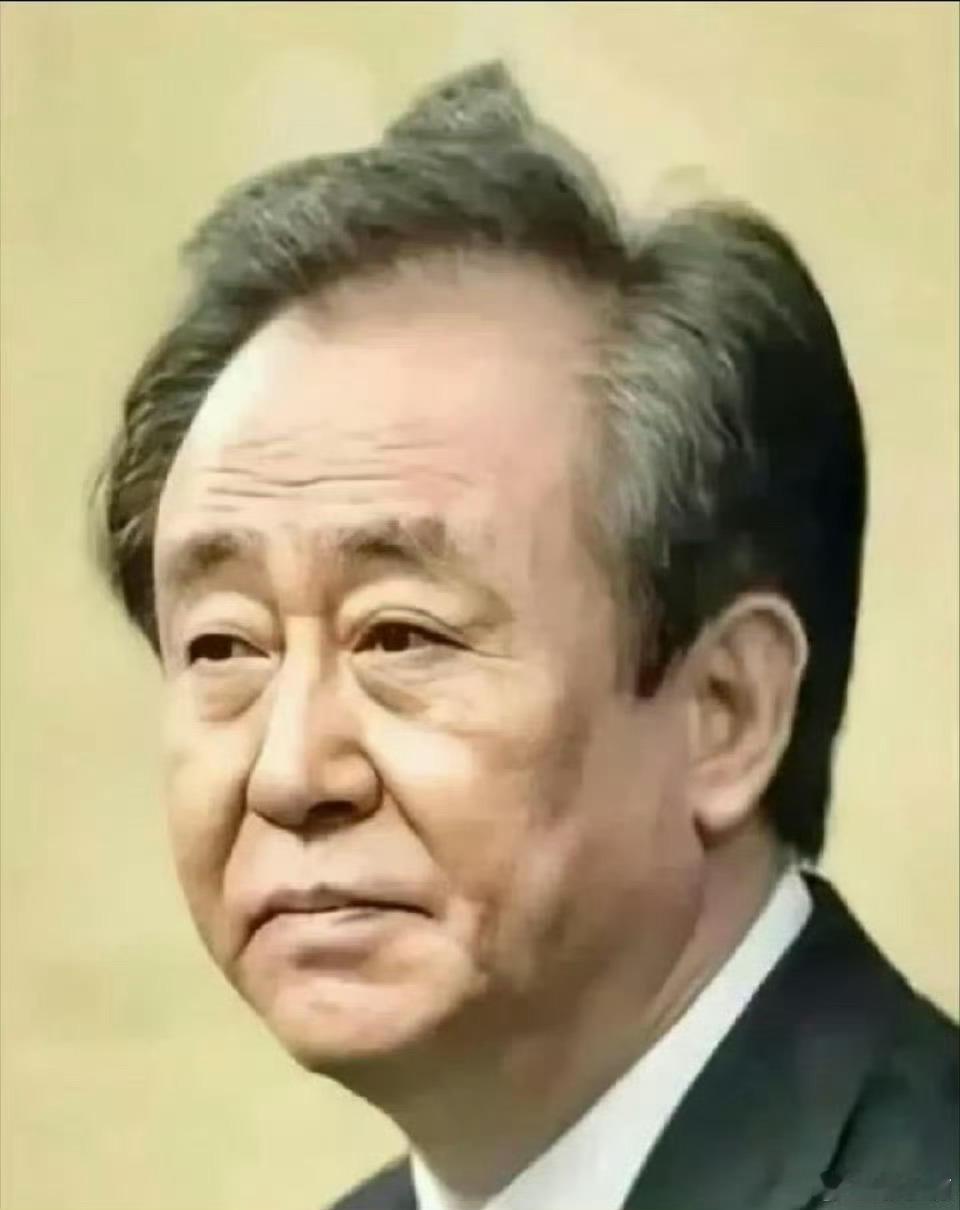 许家印被关了这么长时间，依然不肯交代，也不愿意说出自己资产的具体情况。说白了，他