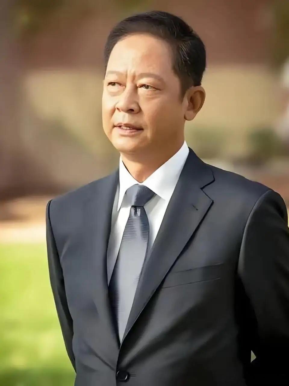 王志文有段经典台词：“我现在已经不和别人争吵了，因为我开始意识到，每个人都只能站