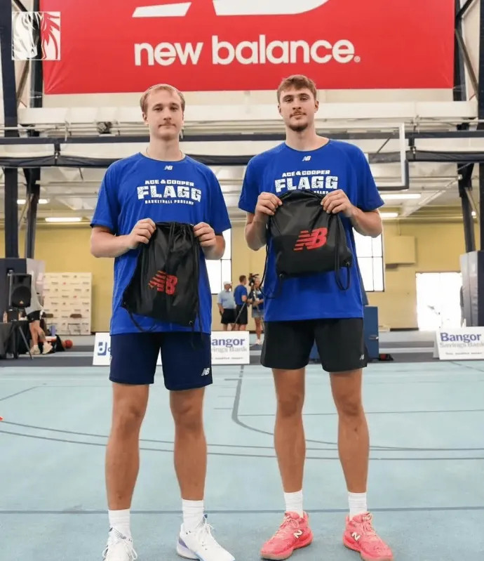 弗拉格的兄弟，不到20岁的年纪就地中海，跟公园大爷似得，仿佛看到了几年后的弗拉格