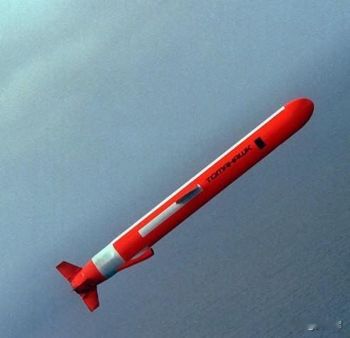 【外媒：乌克兰拥有性能丝毫不逊色于战斧的武器】《塞拉》杂志称，即便没有美国的战斧