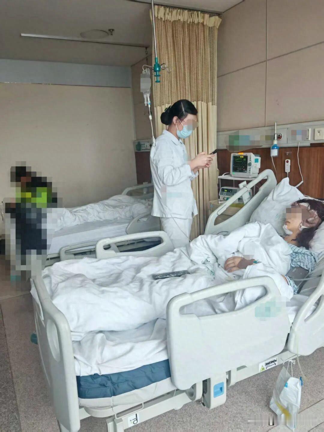 凌晨时分，成都华阳发生一起令人痛心的悲剧，两名16岁的花季闺蜜，因一时争执引发冲