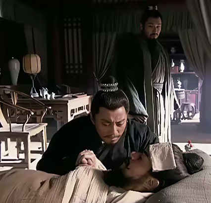 问:水浒中，晁盖怎么做才能不被宋江架空？晁盖要想生存，就必须有一个不低于“招安”的，具有诱惑力的纲领