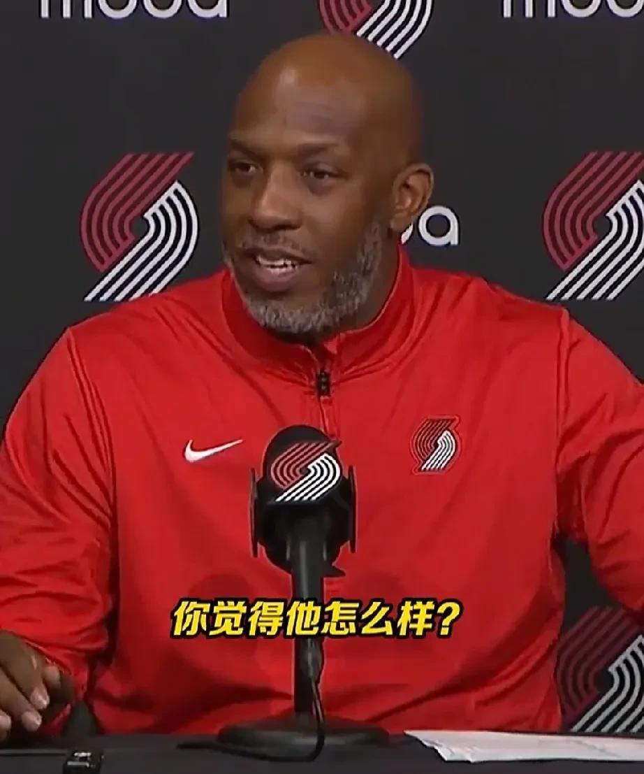 这下比卢普斯高兴了，杨瀚森精彩的回合会在电视上再次播放！随着开拓者124:12