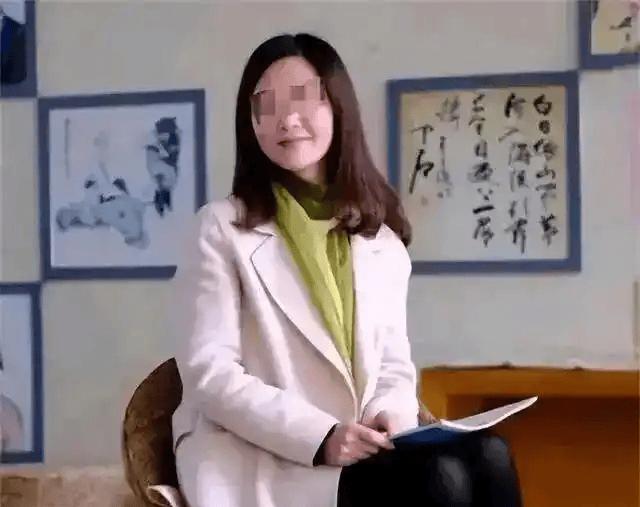 坠亡女教师母亲想不通女儿为何轻生，同事称可能跟她背负巨额债务有关其实大家并没留