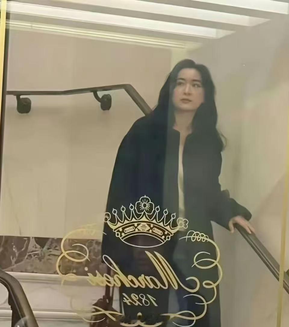 没认出来这是贾玲没认出来这是贾玲！这是贾玲还是温碧霞